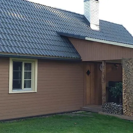 Rotu Saunamaja Feriehus *